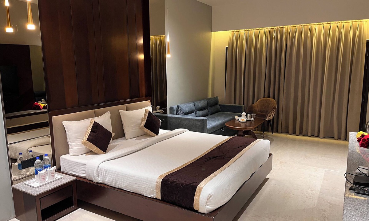 Bilaspur Hotel | Motel Bilaspur City