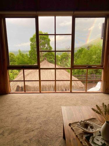 The Basin Villa | Mountain View Spa Cottage