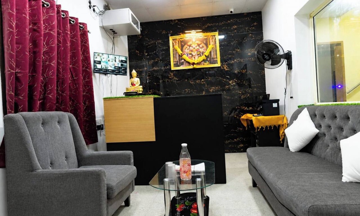 Madipakkam Hotel | Murugan Rooms