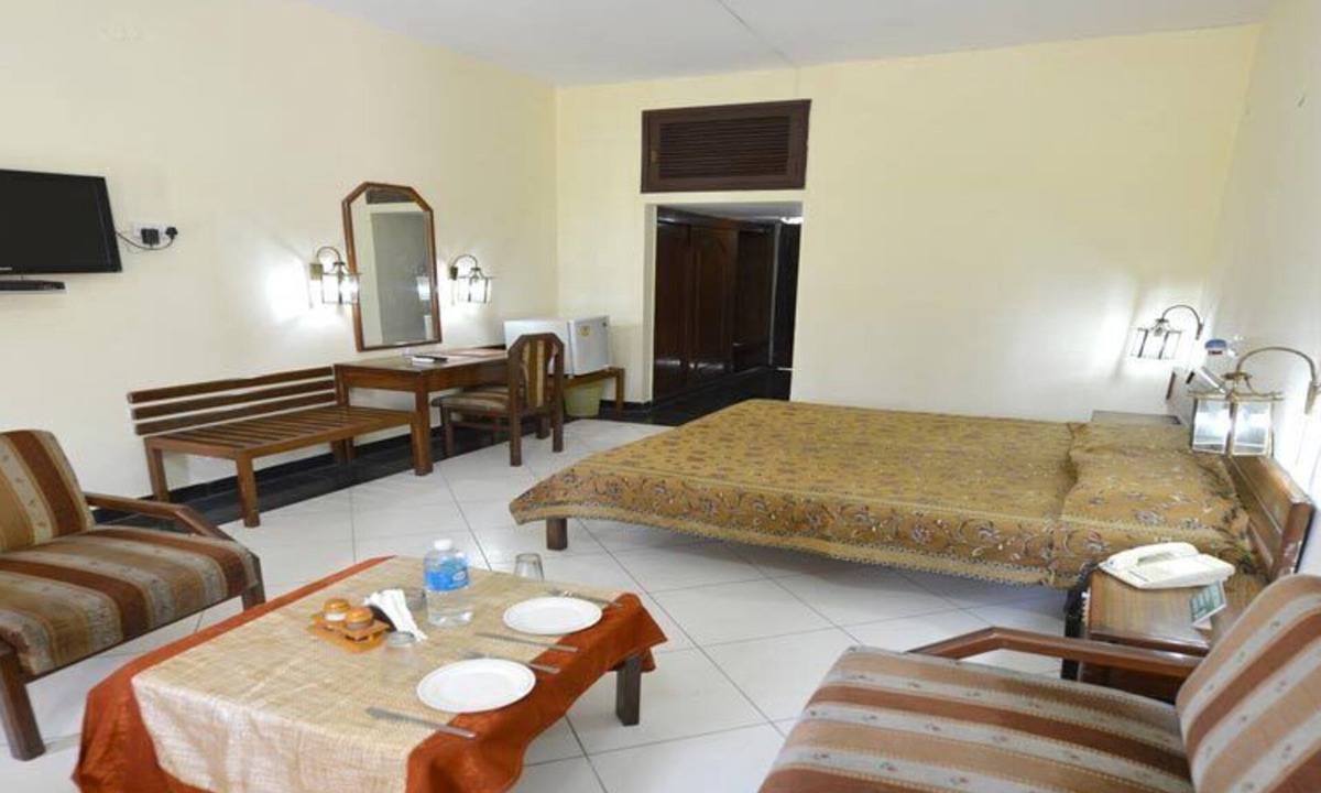 Rohtak Hotel | Myna Tourist Resort