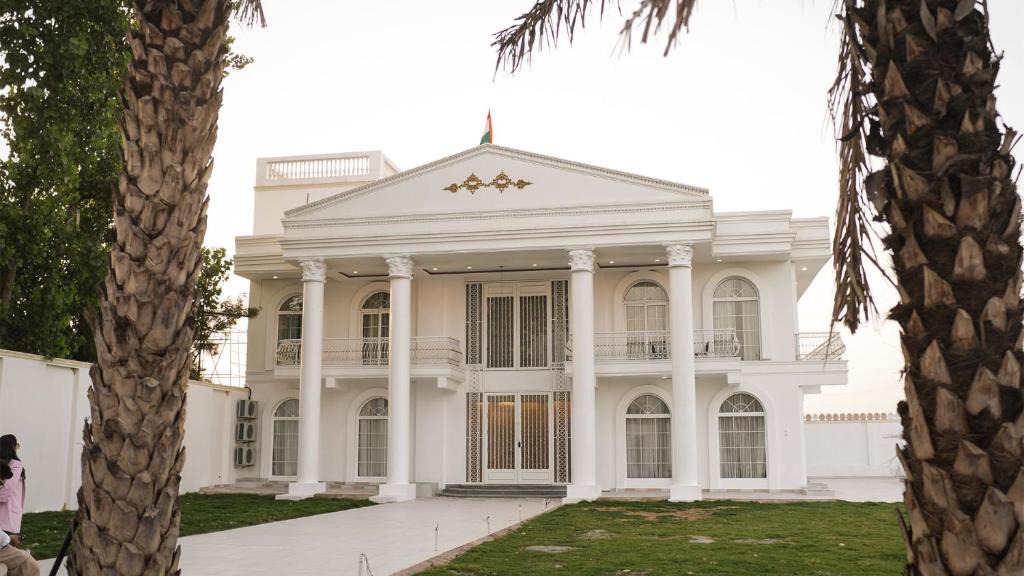 Bissar Akbarpur House | Nature's Home - A Royal Estate Nestled In Aravalli Hills