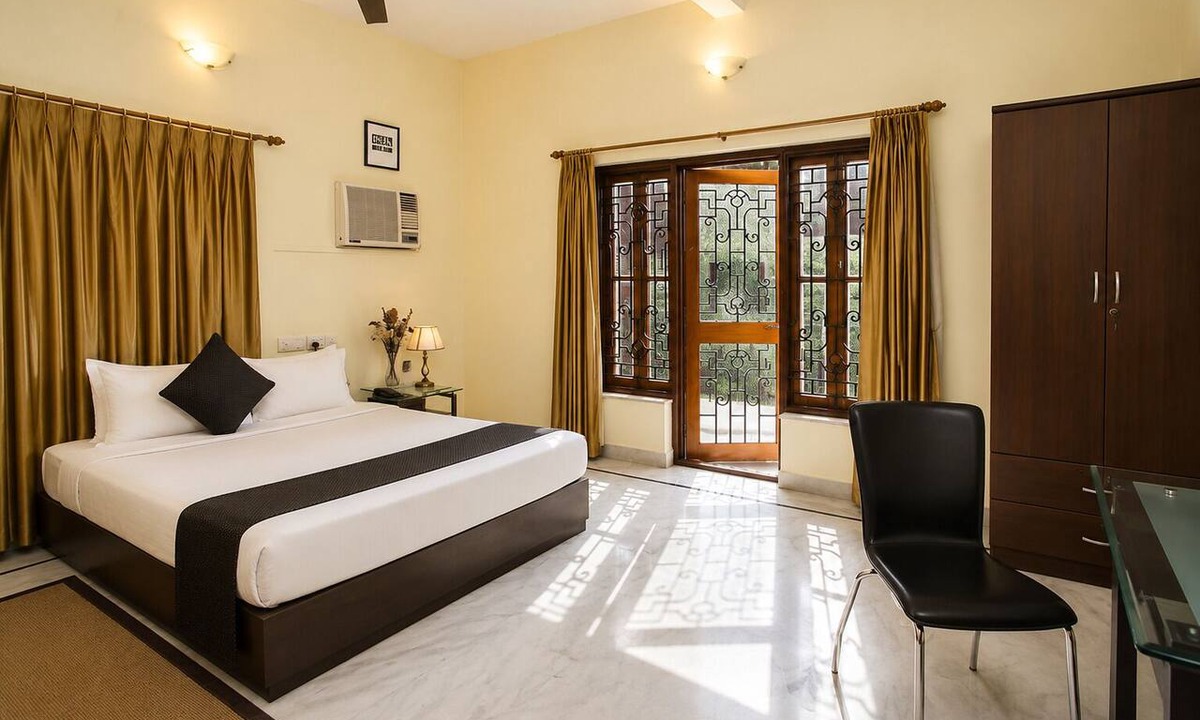 Sector 1 House | Next Generation Guest House