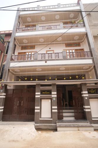 Varanasi Hotel | Nidhipataye Homestay