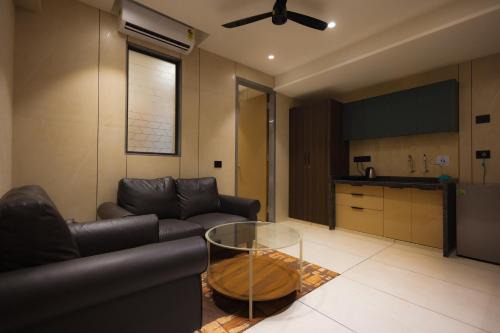 Surat Apartment | Nirrtul Emerald 1BHK Apartment Cozy & Quite