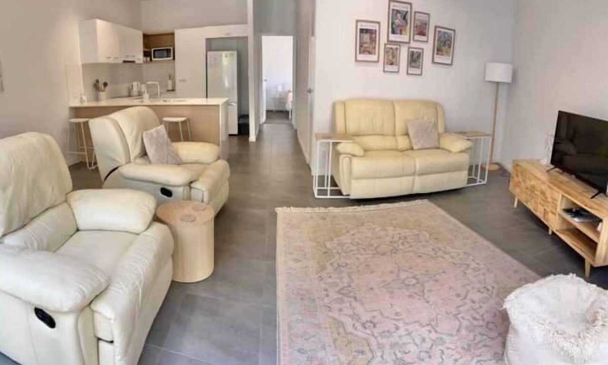 Manly Apartment | No stairs, no problem! Ground floor spacious apartment