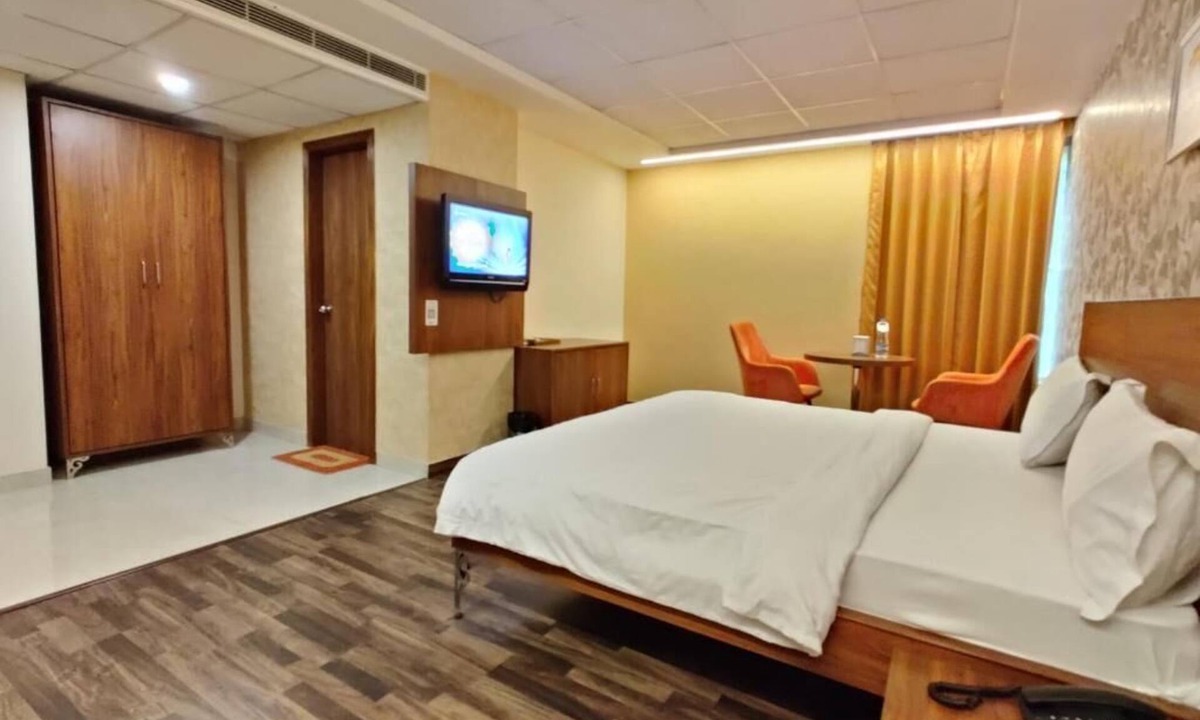 Jalandhar Hotel | Oasis Inn