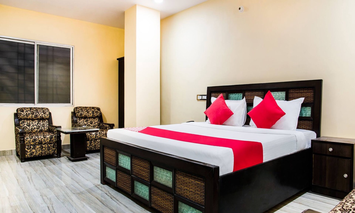 Patna Hotel | OYO 29179 The Biztel