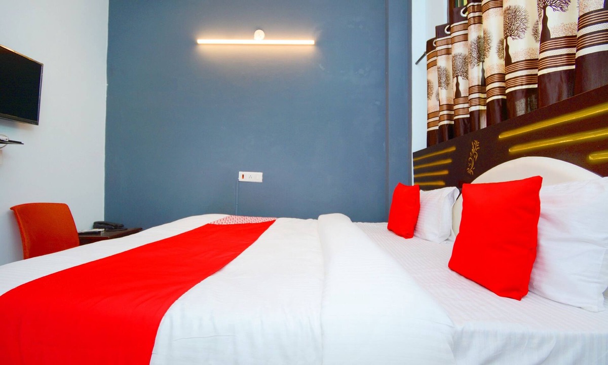 Phagwara Hotel | OYO 38123 Jb Inn