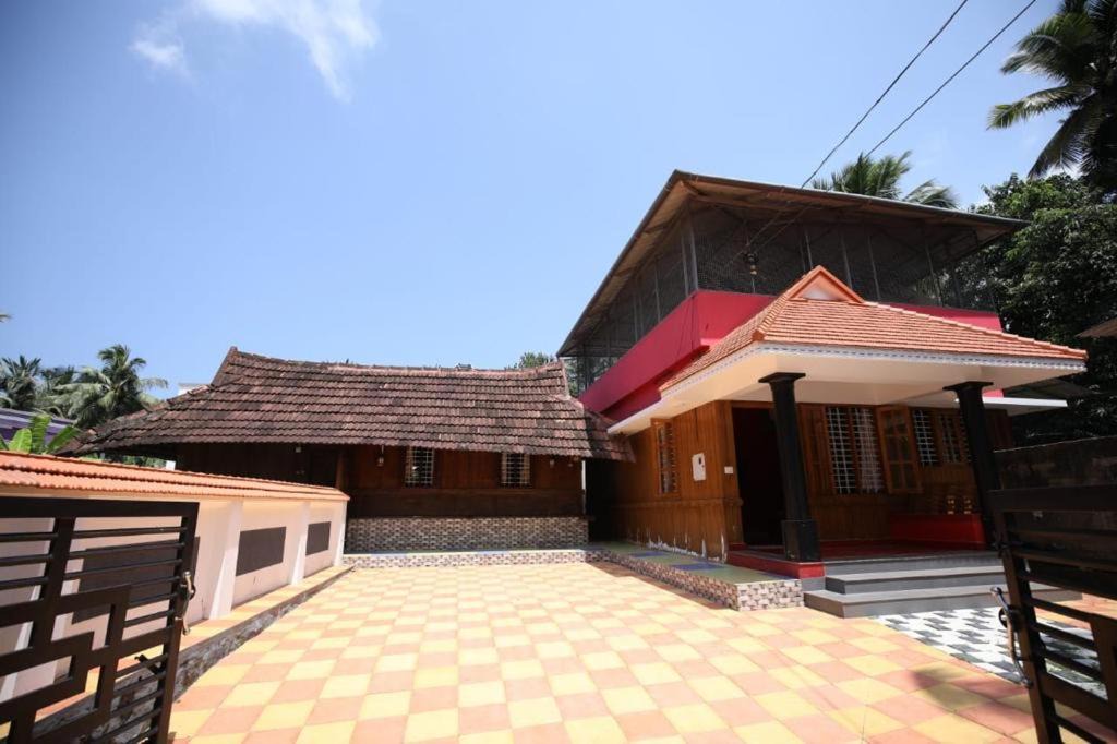 Poovar House | Padippura Veedu - Stay and relax