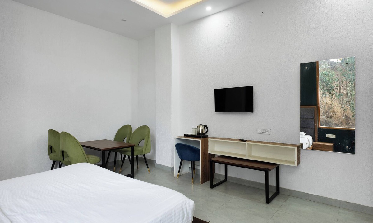 Mohal Villa | Palm Villa Kullu