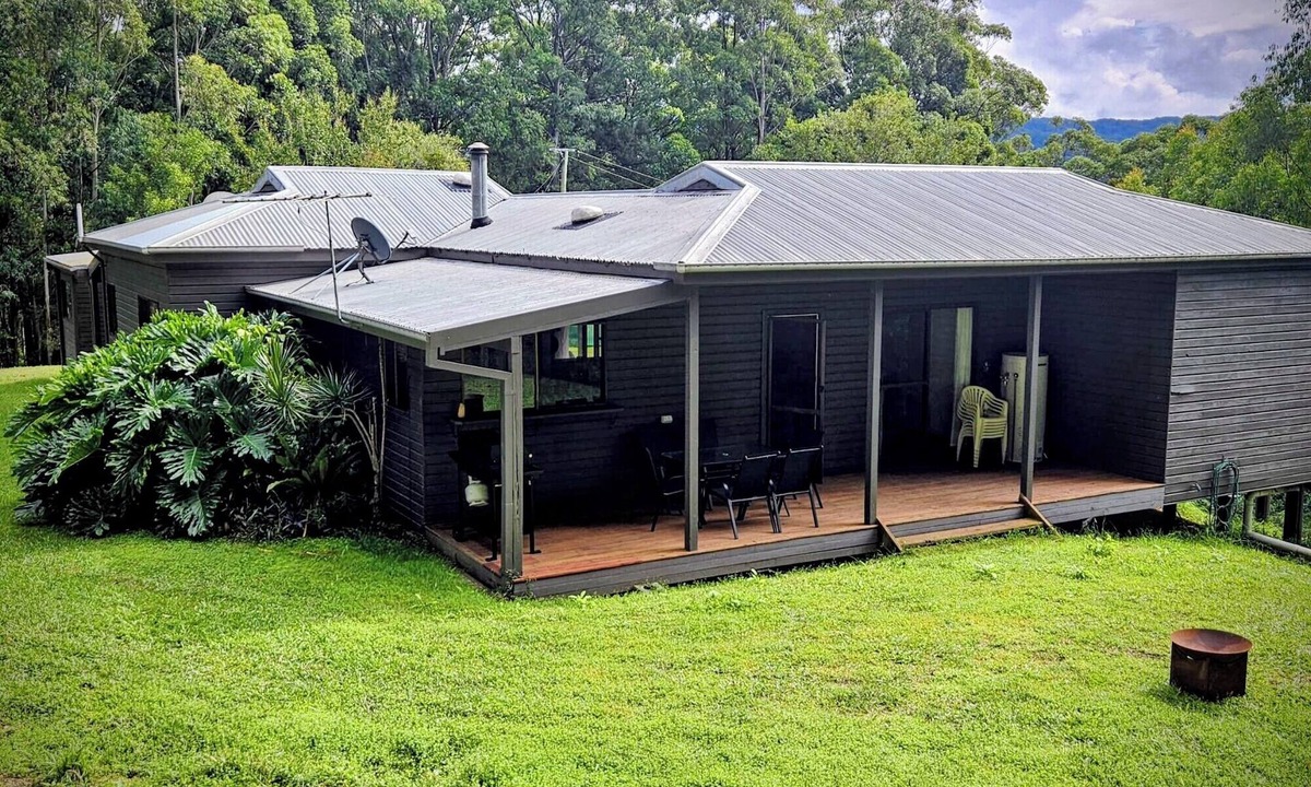 Upper Orara House | Pet-Friendly 150-Acre Bush Retreat 3BR Home Nature Trails & Privacy