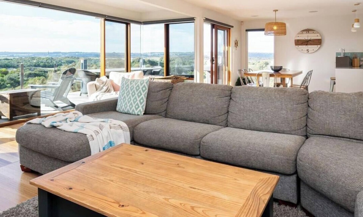 St. Andrews Beach House | Pet Friendly - Hopewell House with Spa and Golf Course Views