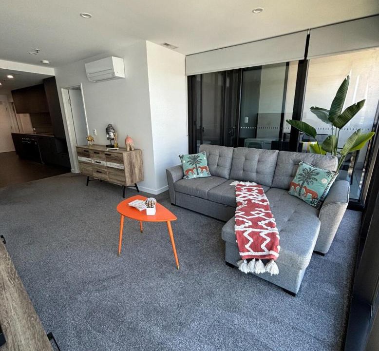 Belconnen Apartment | Plush at Nightfall 1 bedroom Free parking, wifi