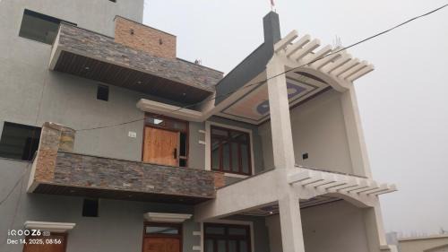 Allahabad Apartment | Prayagi