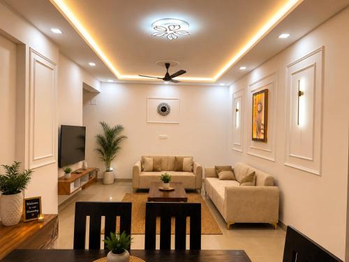 Taj Ganj Apartment | Premium Aura Stays A Peaceful 3BHK Family Retreat
