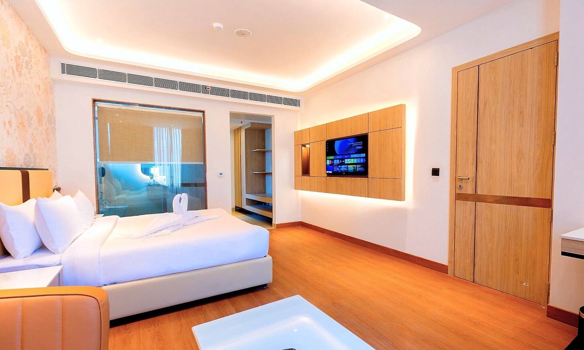 Knowledge Park III Hotel | Pride Premier Greater Noida