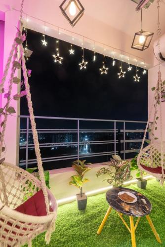 Greater Noida Apartment | Private Cinema Apartment By Buddies Home