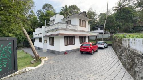 Vaikam House | Pulimugam Home Stay