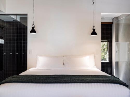 Lake St. Clair Hotel | Pumphouse Point