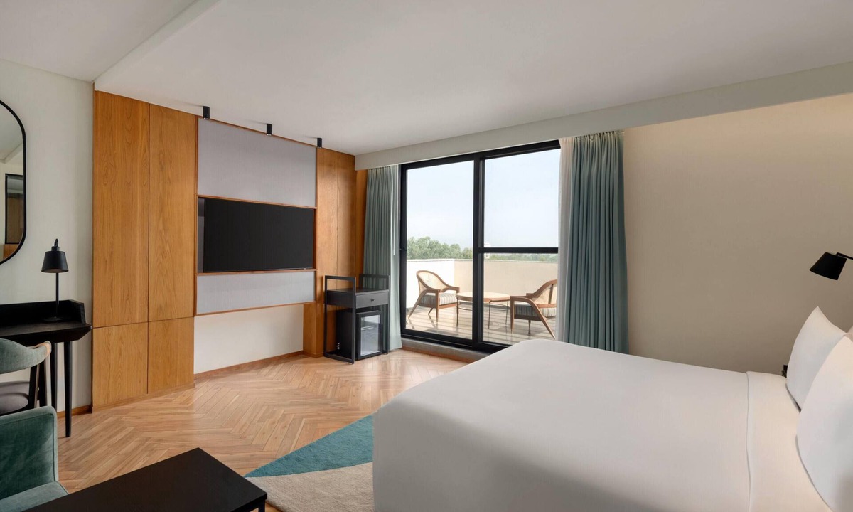 Ambala Hotel | Ramada Encore By Wyndham Ambala Gt Road