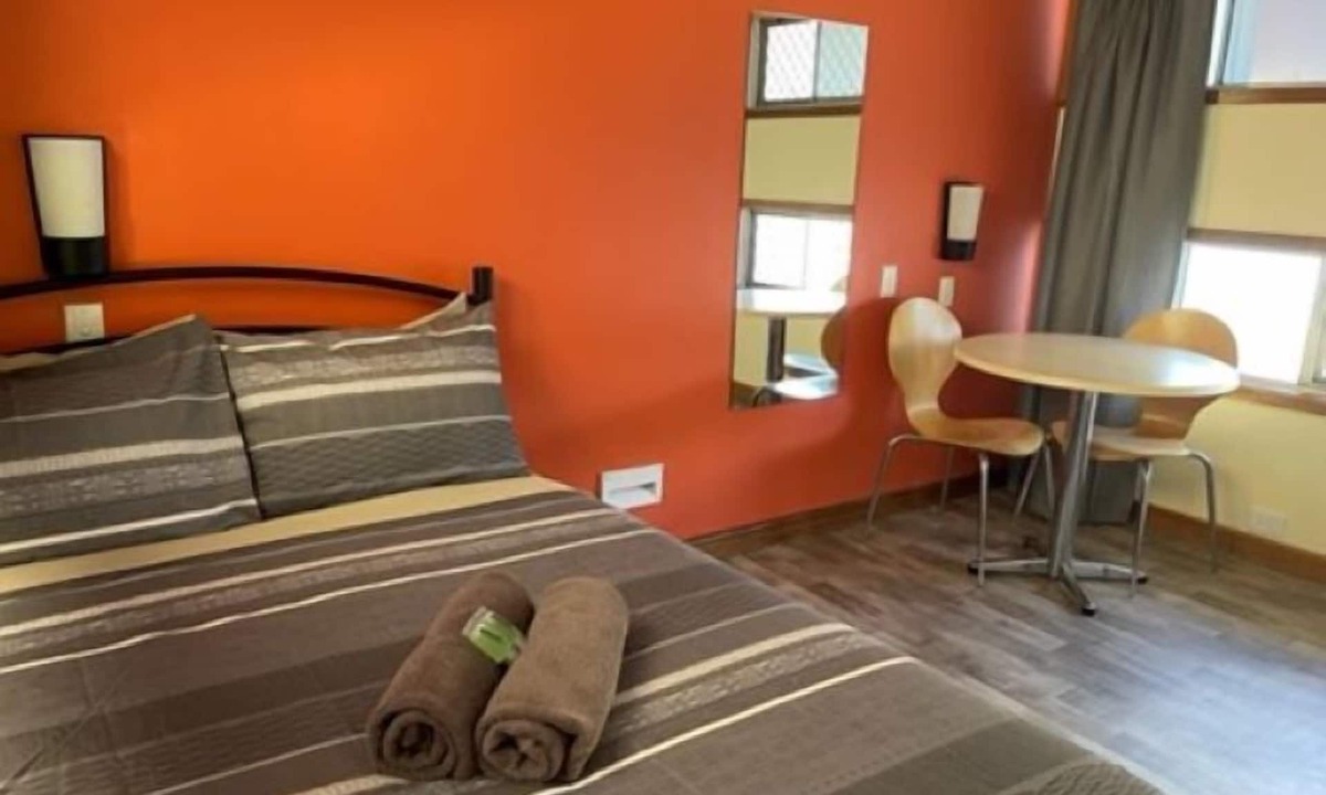 Alice Springs Hostel | Red Rock Hostel