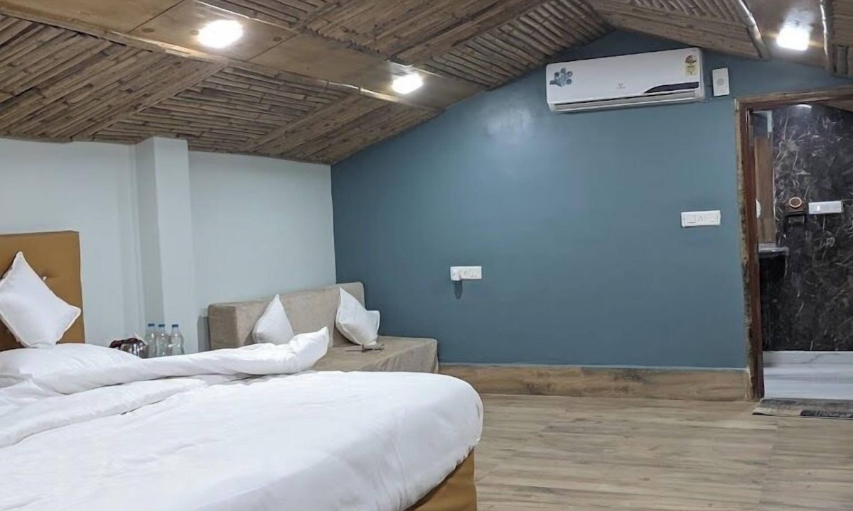 Rajim Hotel | Resort Nature Camp - Jatmai