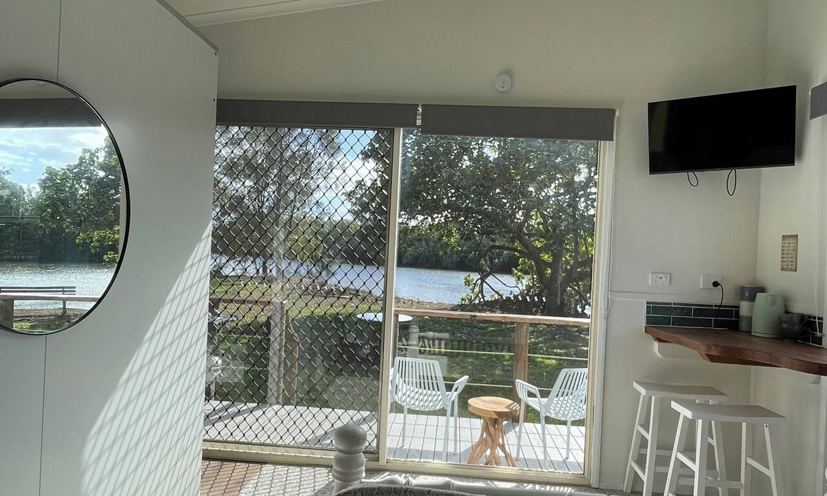 Maroochy River Apartment | River frontage on Maroochy River, Sunshine Coast!