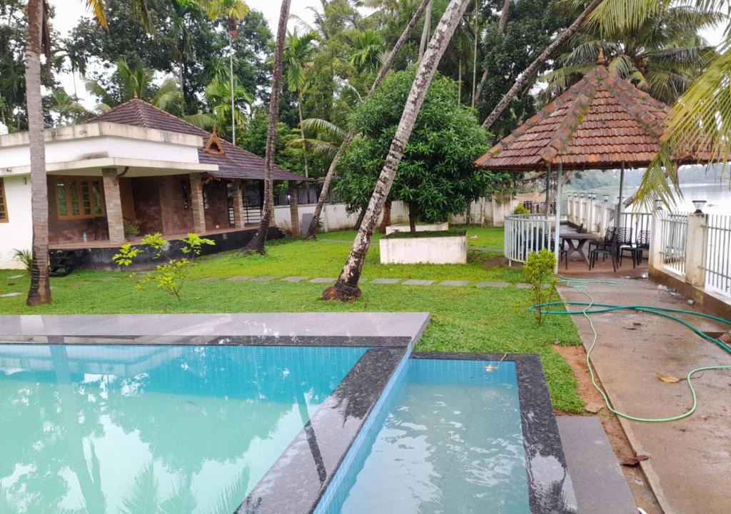 Puthenvelikara Villa | RiverSoul Pool Villa