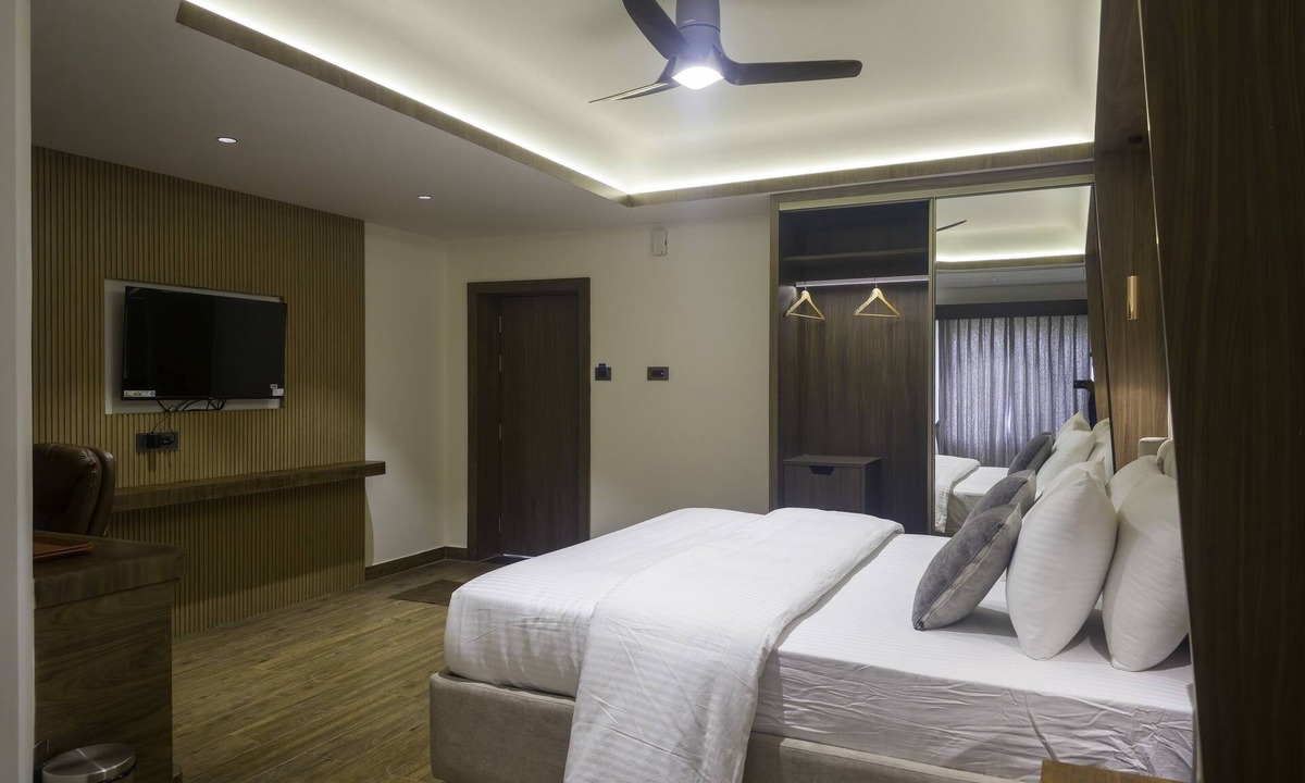 Karaikal Hotel | RK Resorts