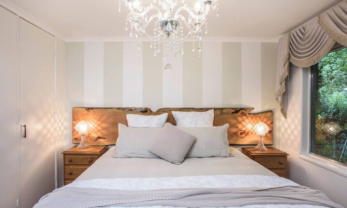 Olinda House | Romantic Forest Escape at The Beeches Olinda Accommodation