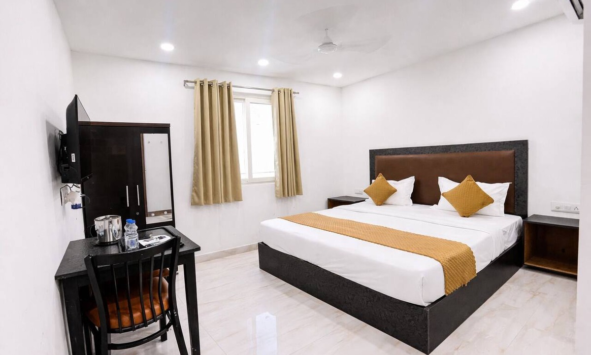Greater Kailash Hotel | Roomshala Kasa Palace