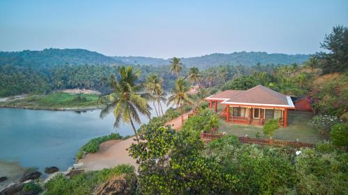 Vengurla Villa | SaffronStays The Devrai by the Sea