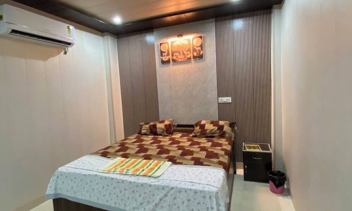Sonepat Hotel | Samrat Hotel