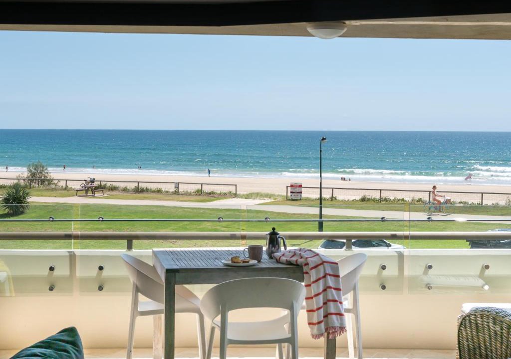 Miami Apartment | Sandrift Beachfront Apartments