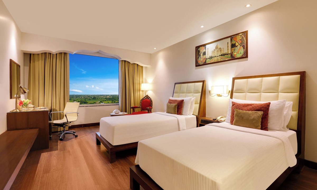 Agra Hotel | Saura Hotel, Agra – A Club Mahindra Associate
