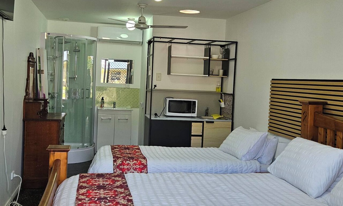 Illinbah Apartment | Self contained room in a relaxing farm, lots of view, pet friendly