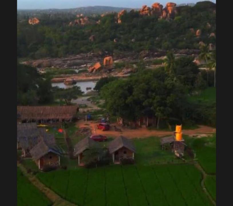 Sanapur House | Serene Boulders Hampi