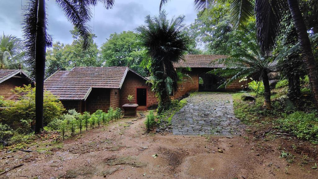 Wadakanchery House | Shantam Homestay - Peace has an address now!