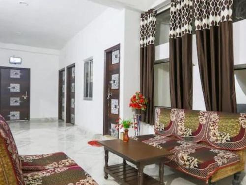 Varanasi House | Shiv ganga guest house