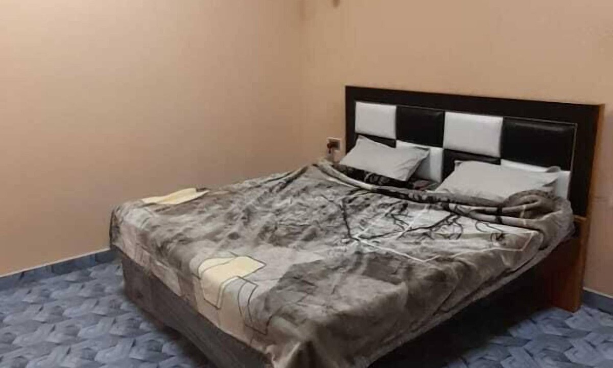 Varanasi Hotel | Shiv Kashi Lawn And Guest House