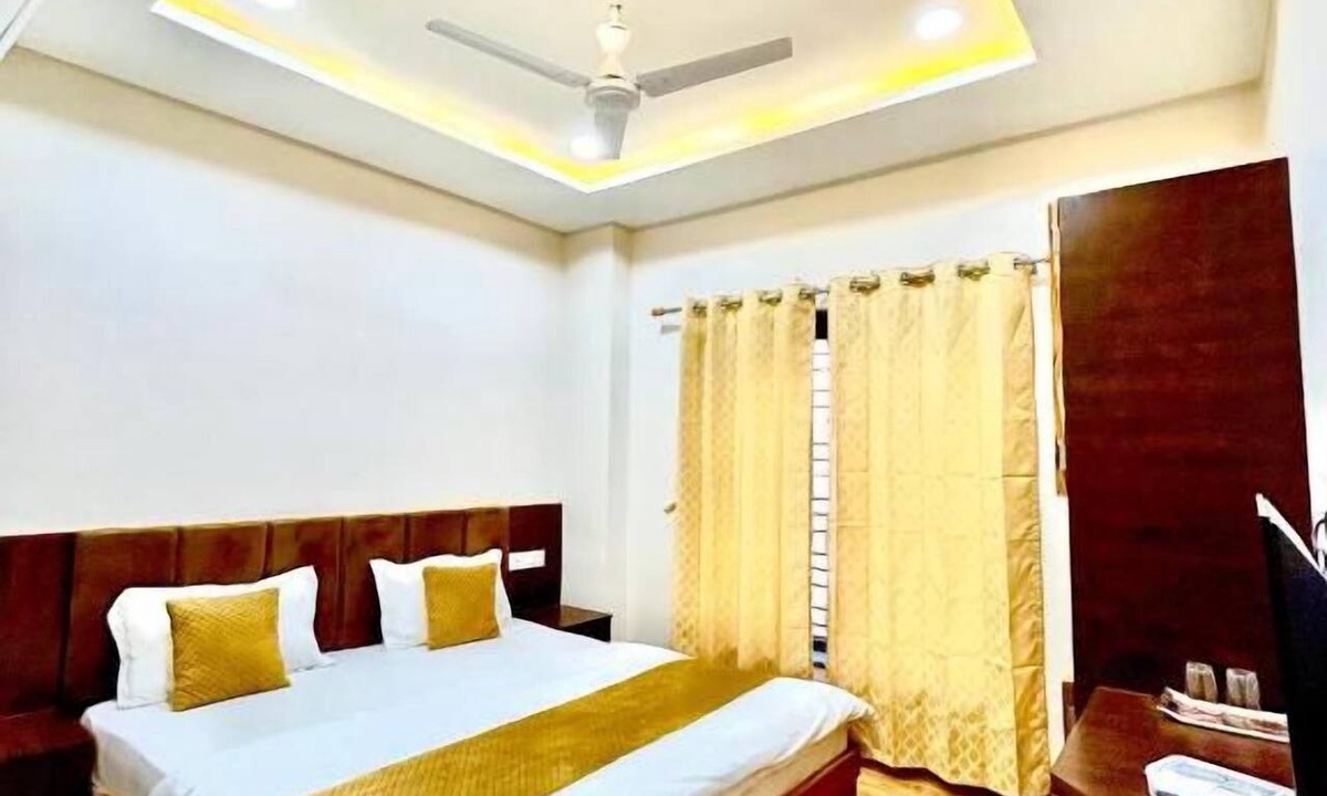 Maheshwar Hotel | shree gurukripa inn
