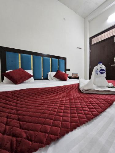 Faizabad House | Shree Nilyam Inn