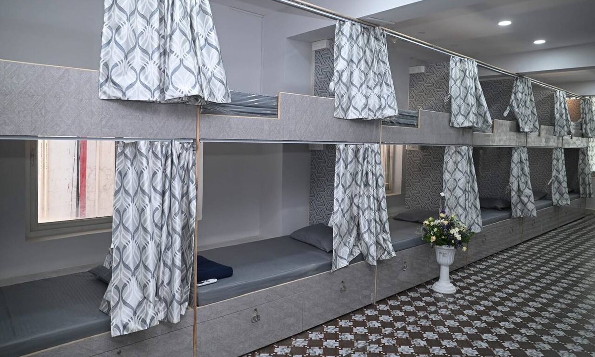 Begumpet Hostel | Skyline backpackers-Premium Co-living