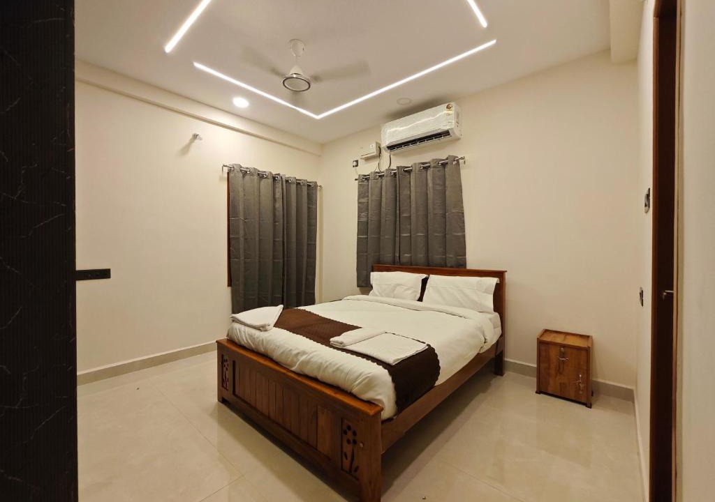Manapakkam Hotel | Smart Homes Service Apartments by Stayz Royale - Porur Near Chennai Trade Center