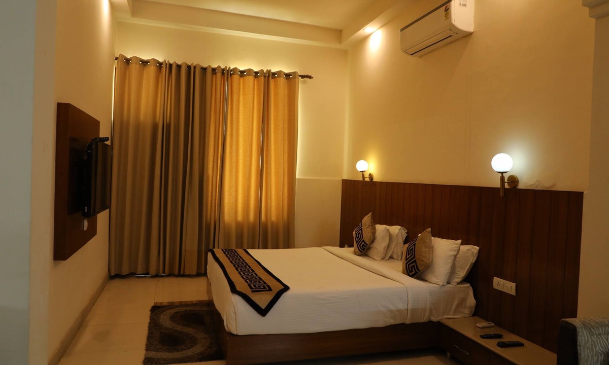 Jharmari Hotel | Sona Pristine Hotel And Resort