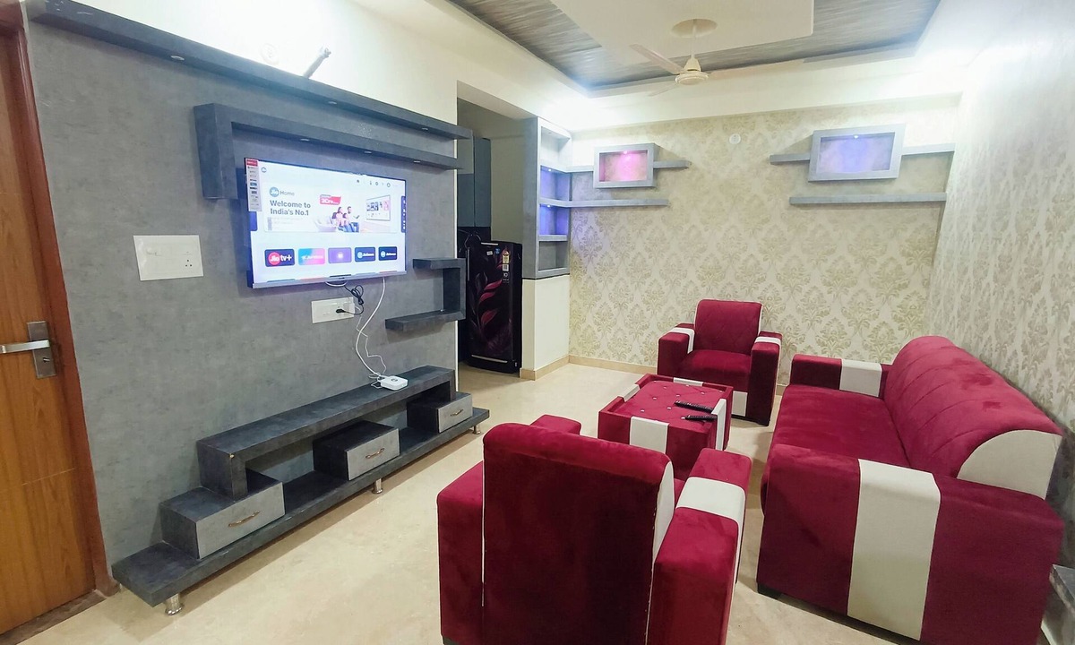 Jaipur Condo | Spacious 3-bedroom condo in beautiful Jaipur with AC comfort