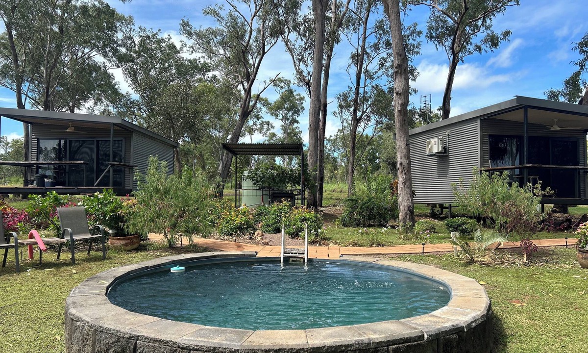 Rum Jungle Cabin | Spacious modern bungalow only 10 minutes to Litchfield National Park