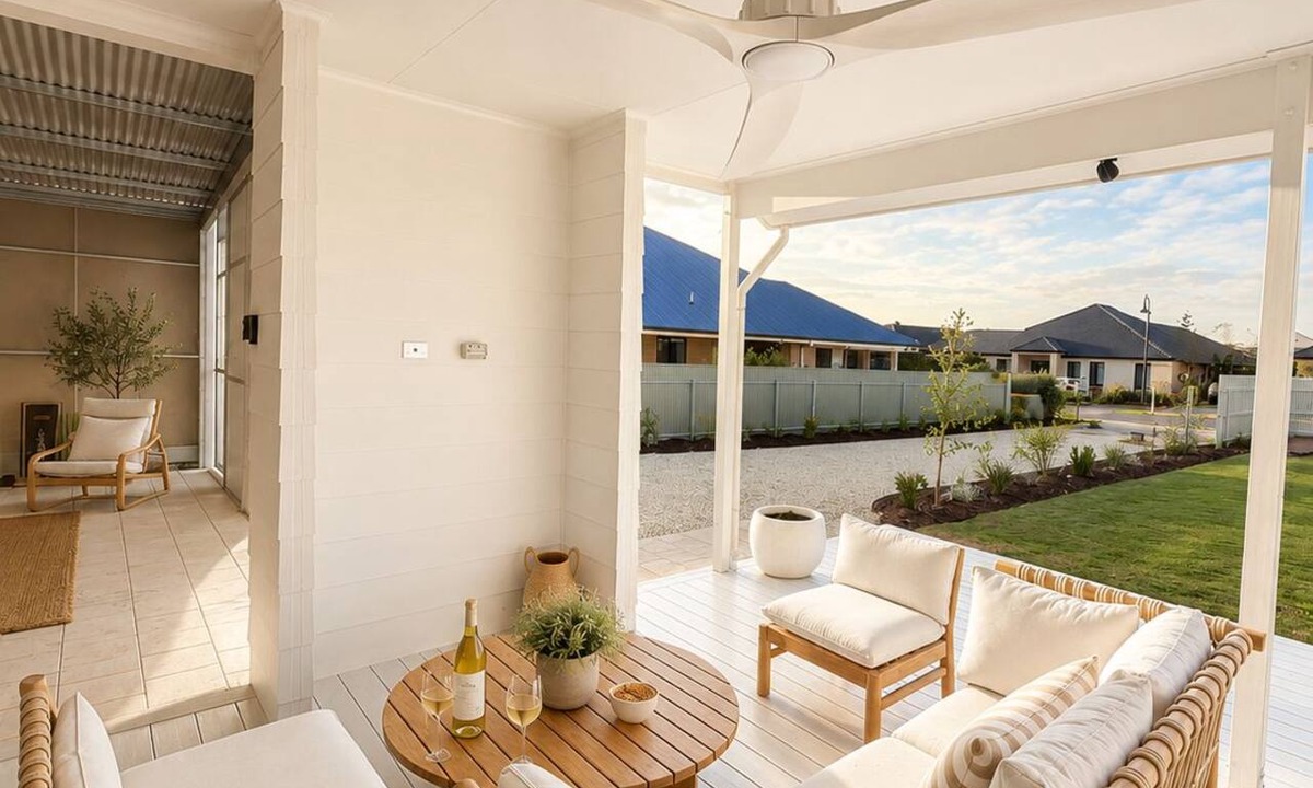 Sellicks Beach House | Spacious, relaxed coastal beach house