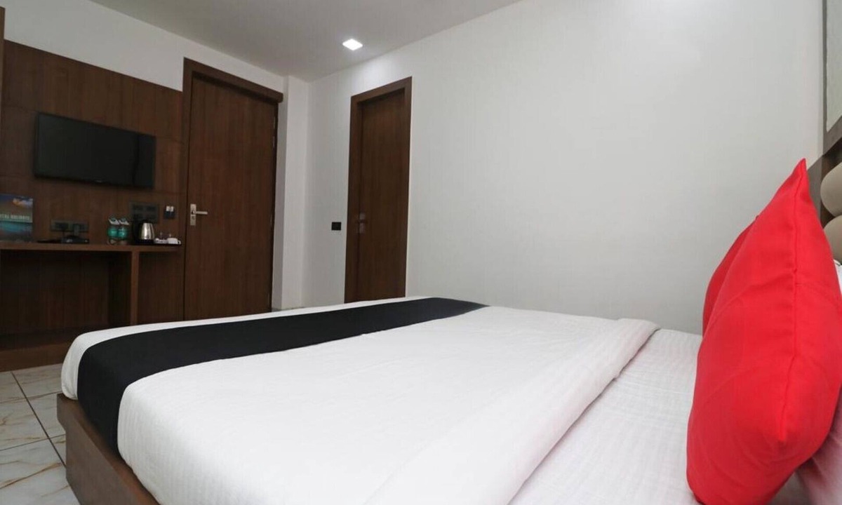 Taj Ganj Hotel | Sparrow inn Perfect hotel suite