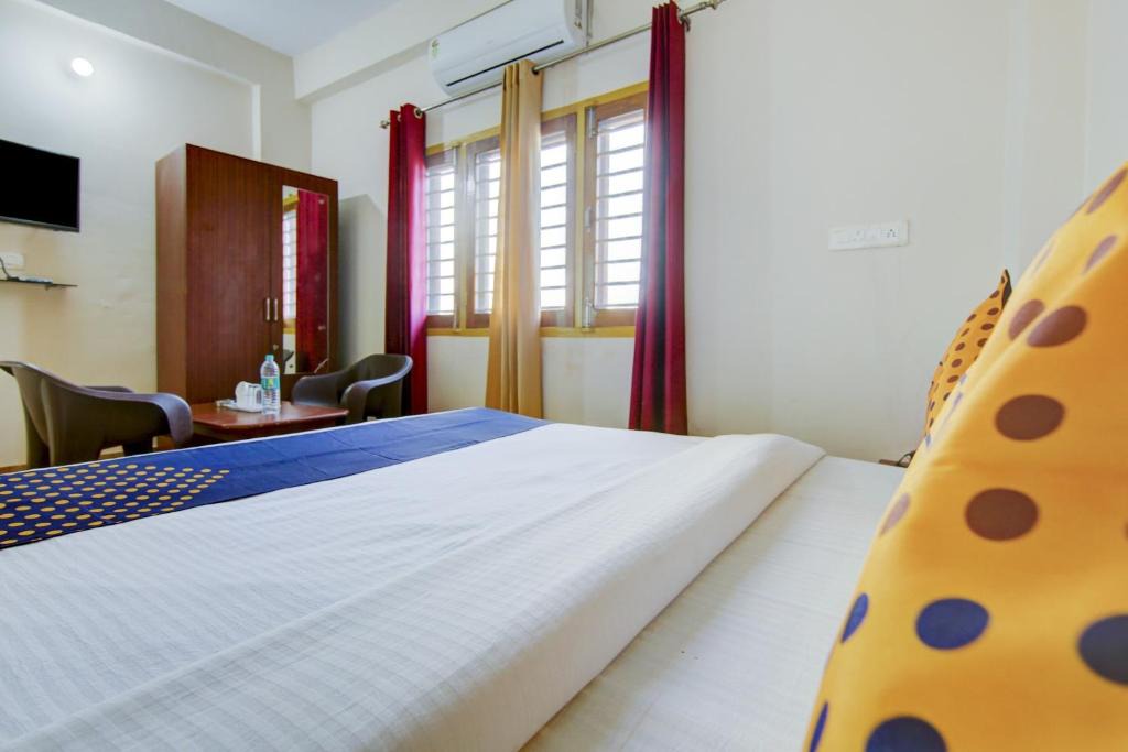 Dehradun Hotel | SPOT ON Chandra's Residence